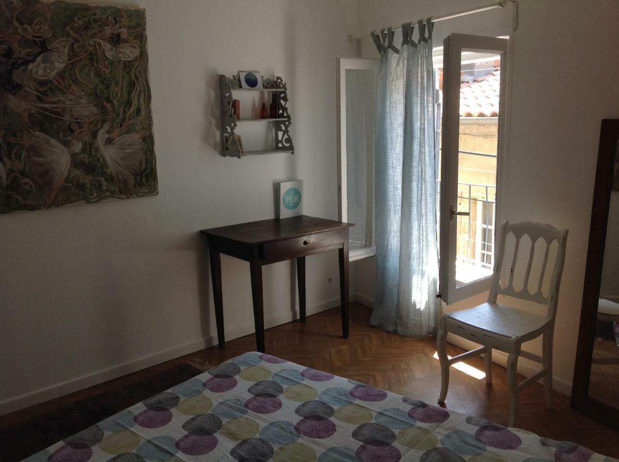 Appartement Centre Historique เบซิเยร์ ภายนอก รูปภาพ